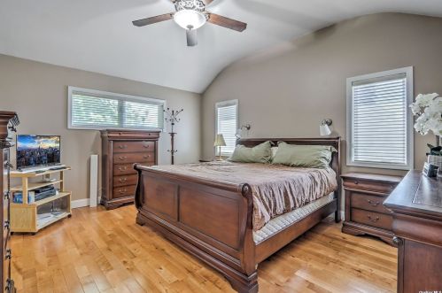 17 Wren Ct, Northport NY  11768-3343 exterior