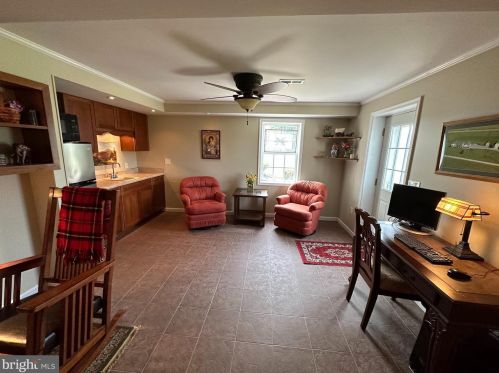 803 Hook Hill Rd, Richmond National Battlefiel VA  22835-3505 exterior