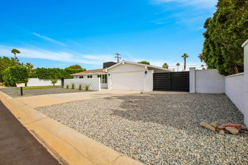 2080 San Gorgonio Rd, Palm Springs, CA 92262-3935
