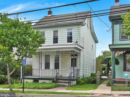 312 Liberty St, Molino, PA 17961-2110