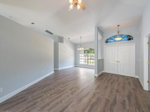 1981 Golden Gate Blvd, Naples, FL 34120-3652