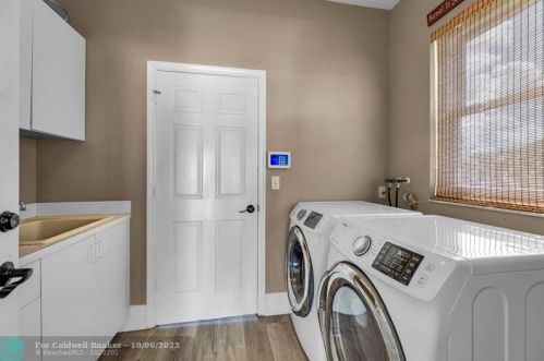 17836 15 Ct, Hollywood FL 33024-4602 exterior