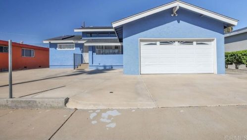 5060 Pelusa St, San Diego, CA 92113-3526
