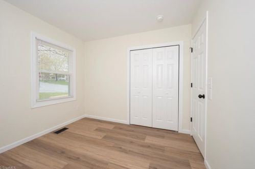 2601 Daye Dr, Greensboro NC  27406-6205 exterior