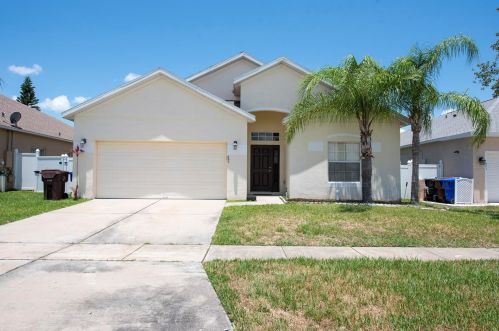 607 Hacienda Cir, Kissimmee FL  34741-6337 exterior