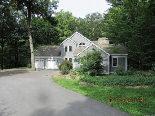 31 Bittersweet Way, Warwick, NY 10990-3649