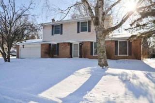 349 Braatz Dr, Kewaskum WI  53040-9102 exterior