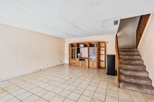 1733 Congress Ave, West Palm Beach, FL 33401-1664