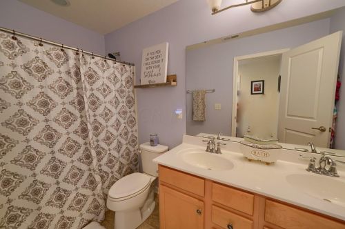 123 Stirling Way, Pataskala OH  43062-7863 exterior