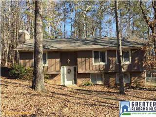 1062 Chateau Dr, Helena, AL 35080-3556