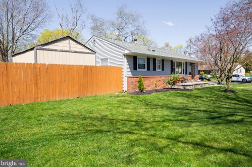 6 Indian Queen Ln, Lumberton Township NJ  08048-3024 exterior