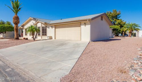 637 Park View Cir, Mesa, AZ 85208-4779