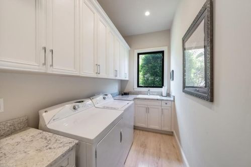 29006 Blaisdell Dr, Naples FL  34119-0930 exterior