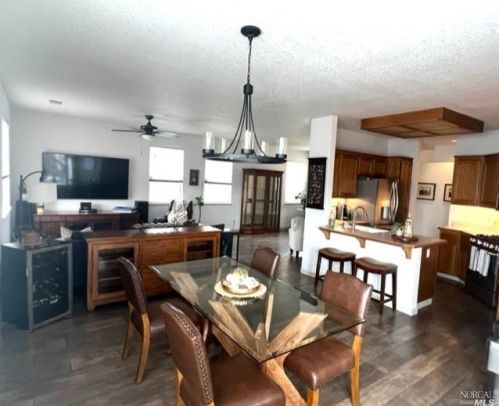 7 Rolling Place Ct, Rio Vista CA  94571-1445 exterior