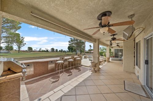 9721 Siwanoy Dr, Desert Hot Springs CA  92240-1330 exterior