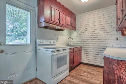 15 Winding Hill Rd, Navy Sup Dpt PA  17055-5617 exterior