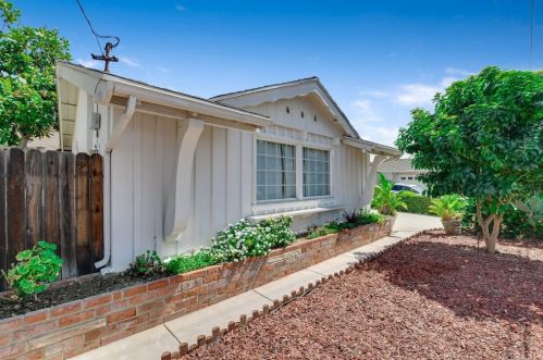 1057 Ridgecrest St, Monterey Park CA  91754-4546 exterior