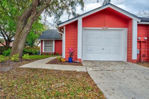 1989 Water Ln, Maitland, FL 32751-5979