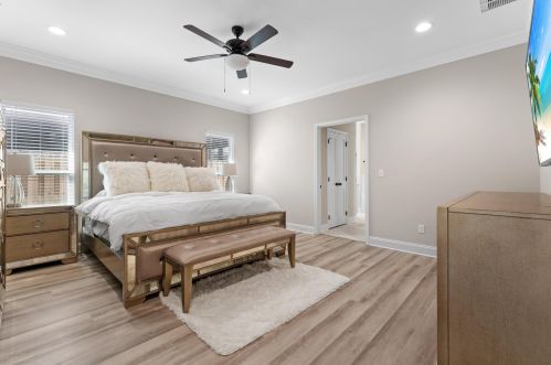 31 8th Ave, Shalimar FL  32579-1806 exterior