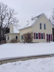 935 Green Bay Rd, Grafton, WI 53024-1526