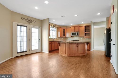 125 Victoria Ln, Charles Town WV  25414-5984 exterior