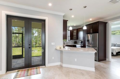 3535 58th Ave, Naples, FL 34120-2418