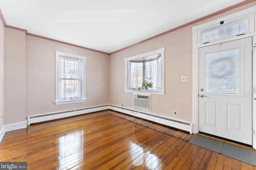 53 Green St, Lansdale PA  19446-3658 exterior