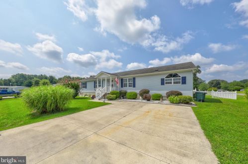 35002 Salem Ct, Lewes, DE 19958-5270