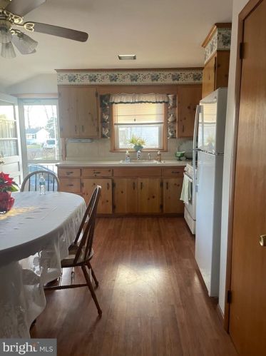 96 De Fillipo Dr, South Plainfield, NJ 07080-4502
