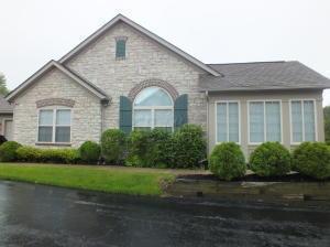 223 Stonegate Loop, Pataskala, OH 43062-7111