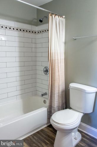 19201 Cardinal Heights Rd, Triangle VA  22172-2406 exterior