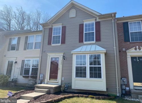 138 Plymouth Dr, West Deptford, NJ 08096-6886