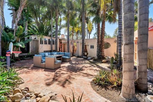 232 Rios Ave, Solana Beach CA  92075-1240 exterior