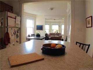 172 Foster St, New Haven CT  06511-2653 exterior