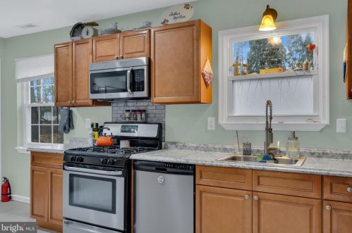 262 Phillips Ave, Browns Mills NJ  08015-1961 exterior