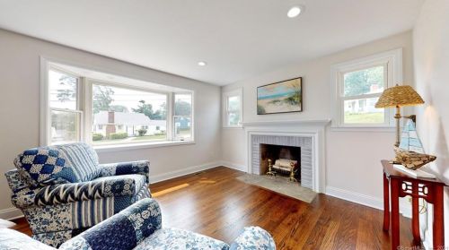45 Kirkside Ave, Milford CT  06460-5919 exterior