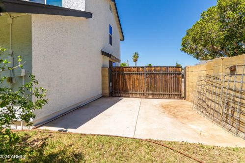 5733 Villa Maria Dr, Glendale AZ  85308-1119 exterior
