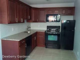 81 Overton Ave, Waterbury CT  06705-3473 exterior