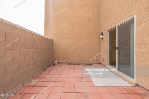 3906 79th Dr, Phoenix AZ  85043 exterior