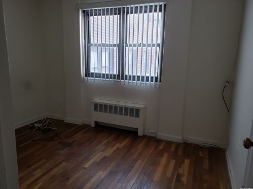 9005 Shore Pkwy, Jamaica NY  11414-2415 exterior