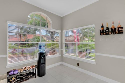 1235 Glencrest, Lake Mary FL  32746-5025 exterior