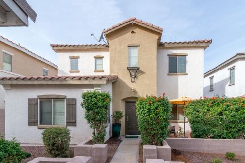 4647 Laurel Ave, Gilbert, AZ 85234-7851