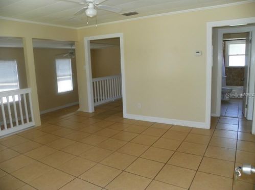 1326 Illinois Ave, Palm Harbor, FL 34683-4621