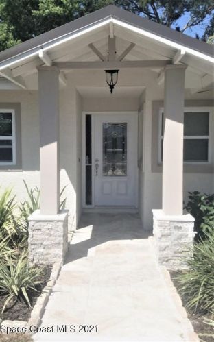 2870 Briarwood Ln, Titusville, FL 32796-1624