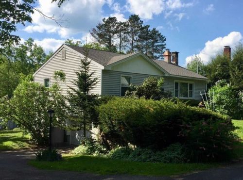 23 Roosevelt Ave, Stamford, NY 12167-1123