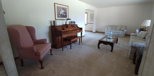 9141 Franklin Dr, Dyer, IN 46373-9361