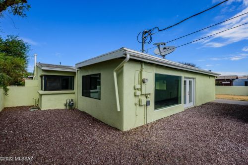 341 Tucson Blvd, Tucson AZ 85713-2065 exterior