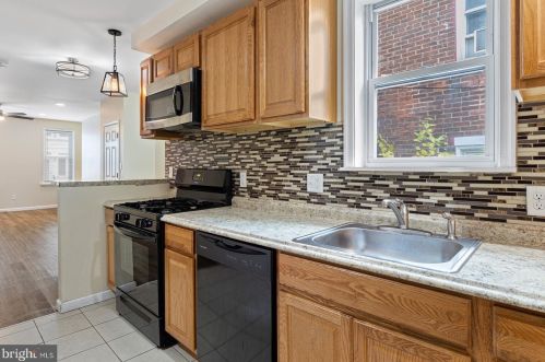 16 20th St, Wilmington, DE 19802-4805