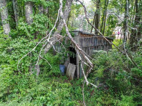 16 Fordway Rd, Raymond NH  03077-2459 exterior