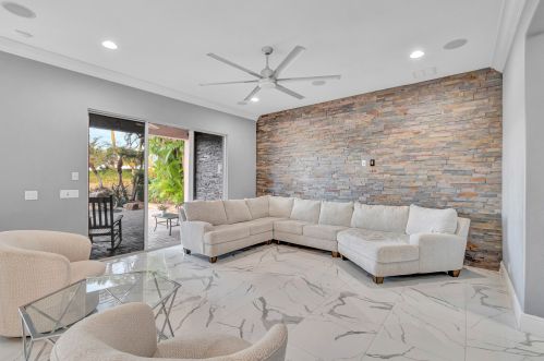 8771 Cobblestone Preserve Ct, Boynton Beach FL  33472-4430 exterior